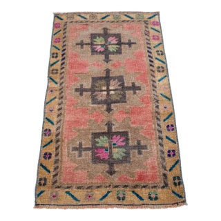1970s HHand Knotted Small Turkish Rug Door Mat, Entryway Rug, Bath Mat, Kitchen Decor, - 18″ × 32″ For Sale