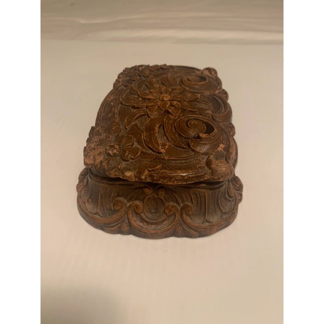 1940s 1940s Syroco Carved Wooden Box For Sale - Image 5 of 8