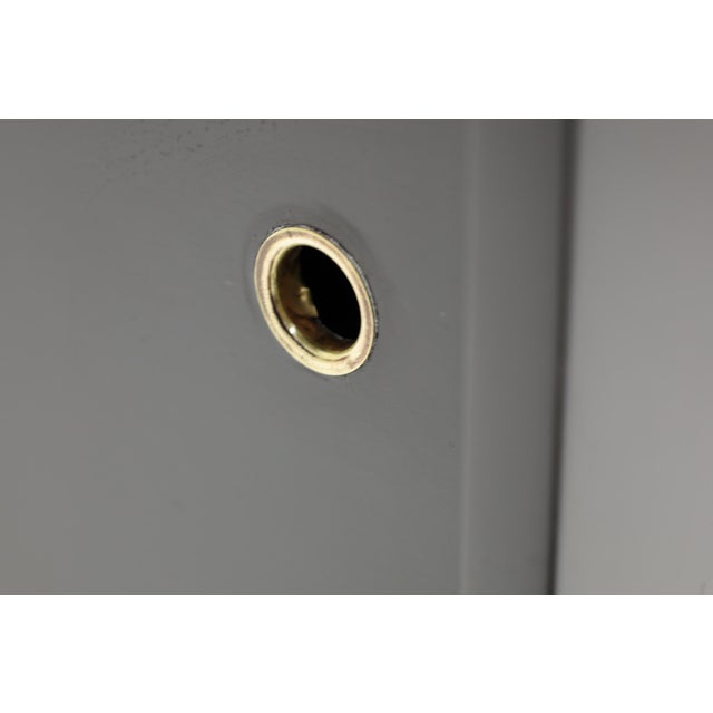 Wood Mid 20th Century Espresso-Stained Credenza Attributed to Paul McCobb for Planner Group For Sale - Image 7 of 12