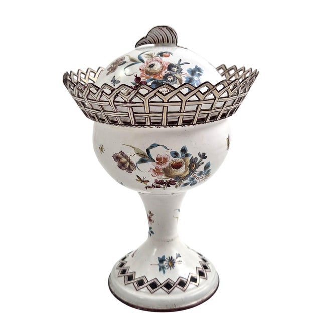 Early 19th Century French White Tole Peinte Pierced Chestnut Urns, Set of 2 For Sale - Image 12 of 18