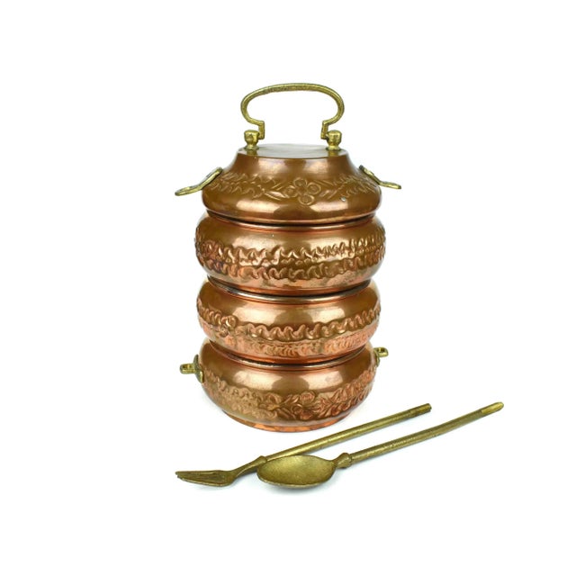 Copper Mid 20th Century Hand Hammer Engraved Stackable Three Compartments Tiffin Copper and Brass Lunch Box For Sale - Image 8 of 11