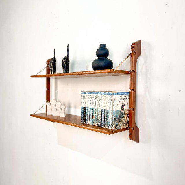 Very sculptural Scandinavian shleving unit Ergo made by John Texmon in the 1960s. This is a set of 2 simple yet very e...