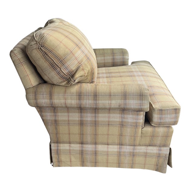 Traditional Thomasville Living Room Swivel Chairs For Sale - Image 3 of 10