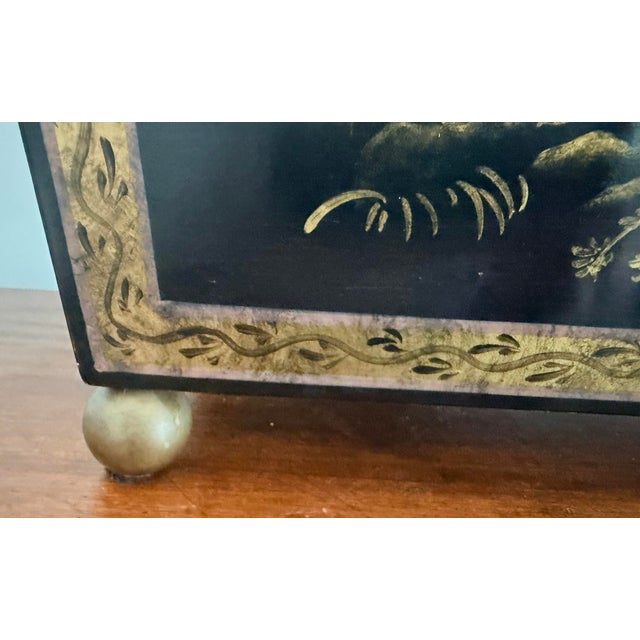 Large Regency Style Black and Gold Chinoiserie Decorated Box For Sale In Savannah - Image 6 of 12
