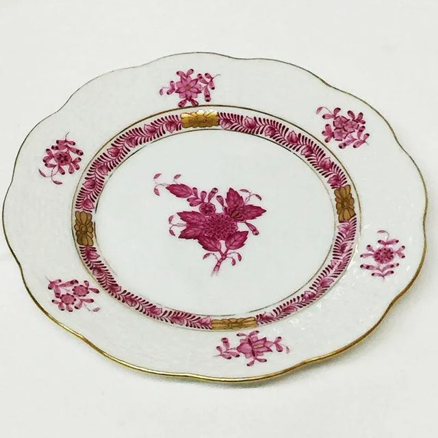 Herend Hungary Porcelain "Chinese Bouquet Raspberry" round tray and small plates Two shell handled round plate, 28.5 cm...