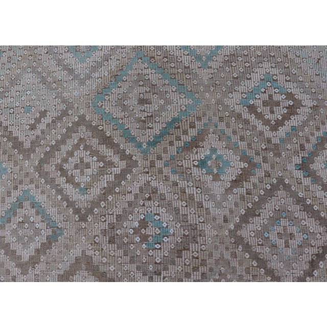Vintage Hand Woven Turkish Embroidered Flat-Weave Rug With Geometric Design For Sale - Image 4 of 13