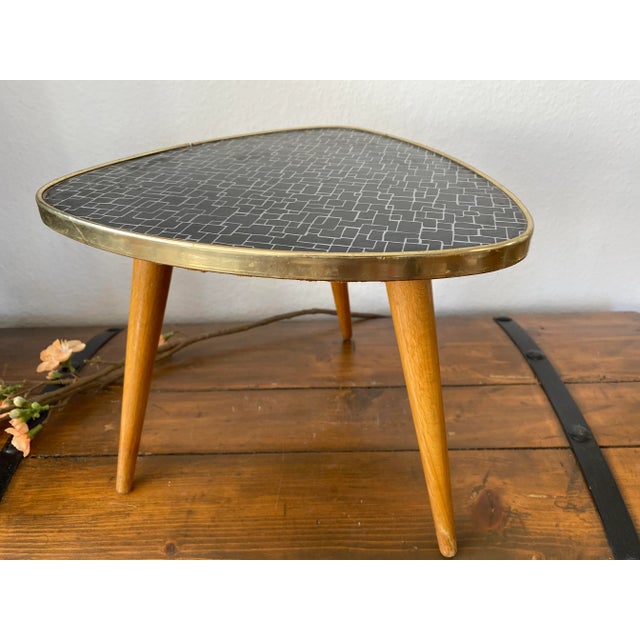 1950s Kidney-Shaped Formica Flower Table or Plant Stand, 1950s For Sale - Image 5 of 12