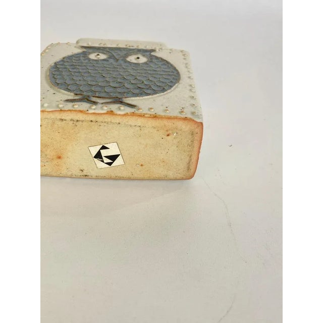 Blue Scandinavian Sandstone Vase with Cat Decor, 1960s For Sale - Image 8 of 9