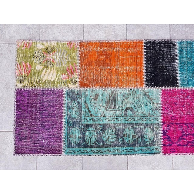 Mid 20th Century Oushak Anatolian Wool Runner For Sale - Image 4 of 10