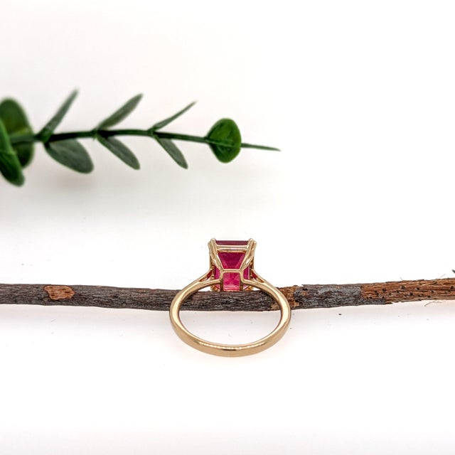 4.81cts Madagascar Solitaire Ruby Ring in Solid 14k Gold, Emerald Cut 10x8mm, Size 6.75 For Sale In Columbus - Image 6 of 6