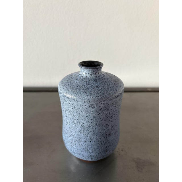 The history of the römhild pottery dates back to 1720. From 1958, the ceramicist siegfried gramann managed the pottery as...