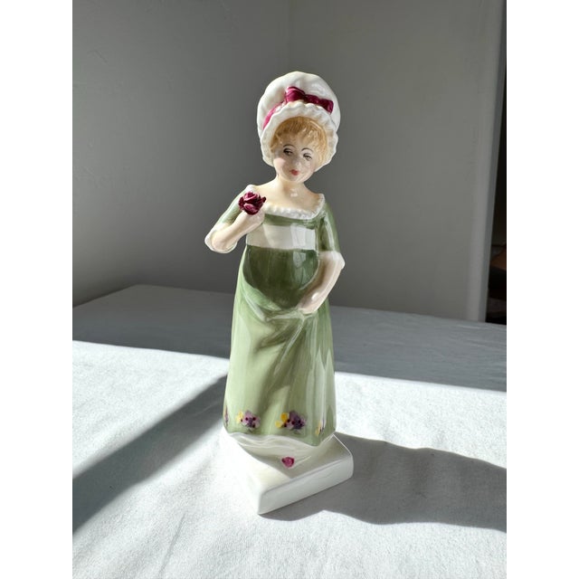 1970s 1970s Royal Doulton Figurine ~ “Ruth” ~ Hn 2799 For Sale - Image 5 of 10