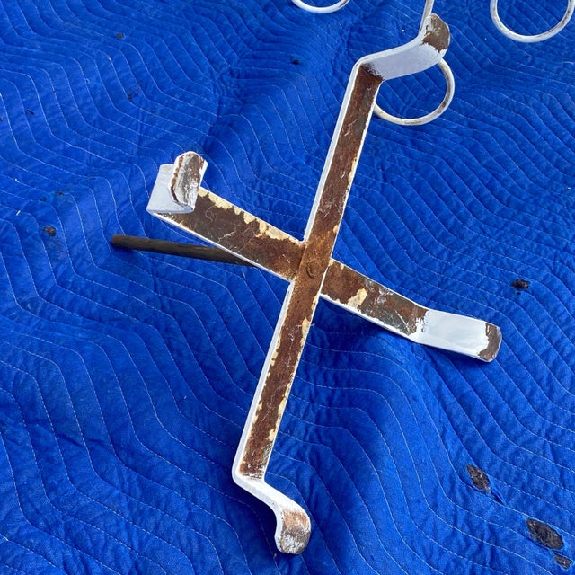 Off-white Mid-Century Rotating Wrought Iron 21 Ring Plant Stand For Sale - Image 8 of 13