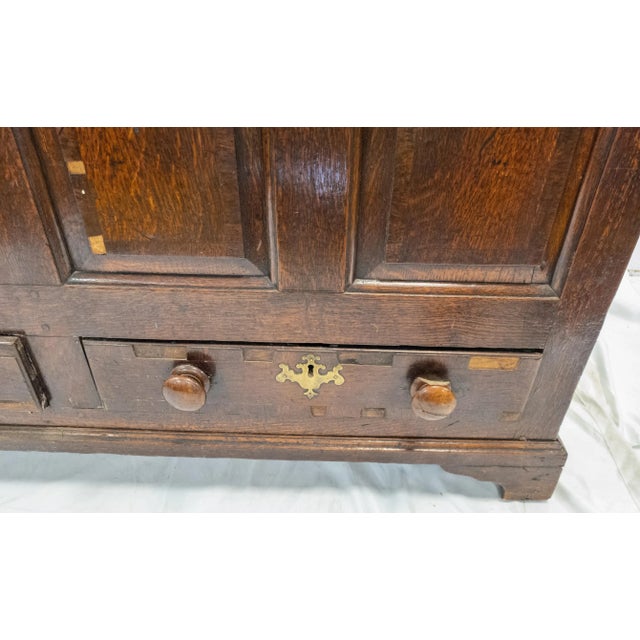 18th Century English Queen Anne Style Lift Top Trunk or Chest For Sale - Image 9 of 13