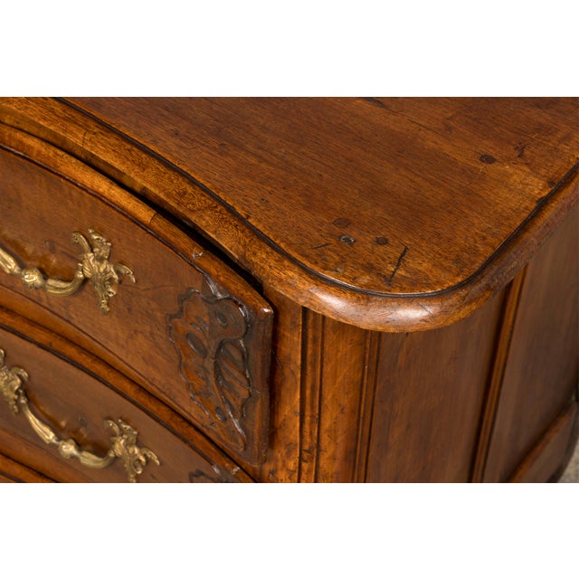18th Century French Régence Walnut Chest of Drawers With Brass Pulls, Lyon For Sale - Image 13 of 18