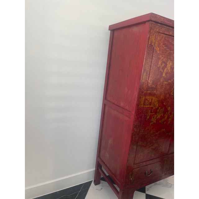 Antique Chinese Red Lacquer Wedding Cabinet With Gilt "Hundred Boys" Motif For Sale - Image 12 of 12