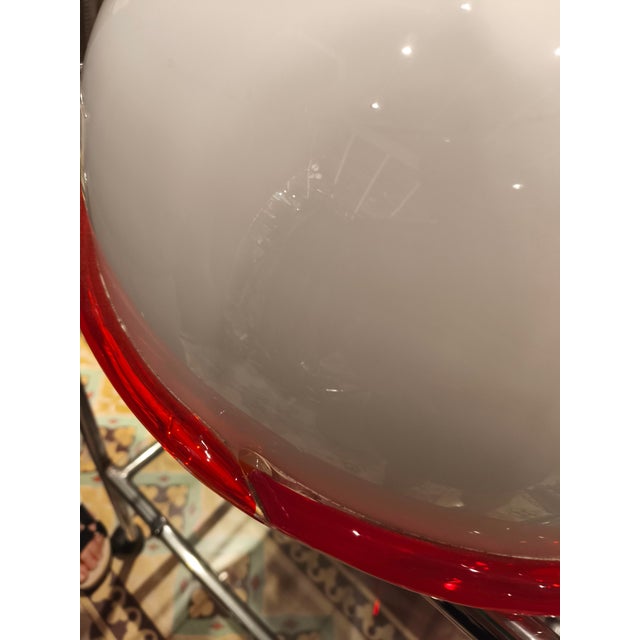 Mid-Century Modern Italian Murano Glass Pendant Light in White and Red, 1970s For Sale - Image 4 of 5