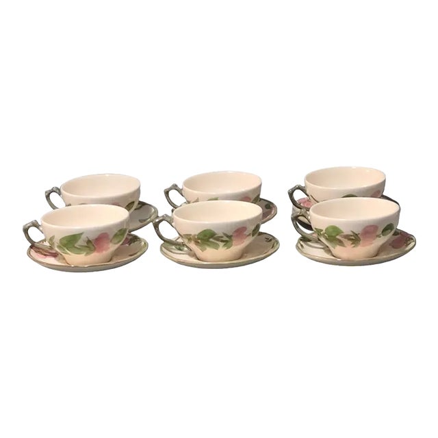 Vintage Romantic Desert Rose Franciscan Earthenware Teacups & Saucers, Made in England- 12 Pieces For Sale