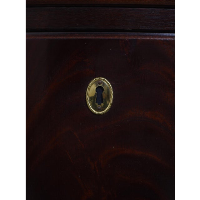 Pair Thomasville 3 Drawer Mahogany Bowfront Nightstands For Sale - Image 10 of 18