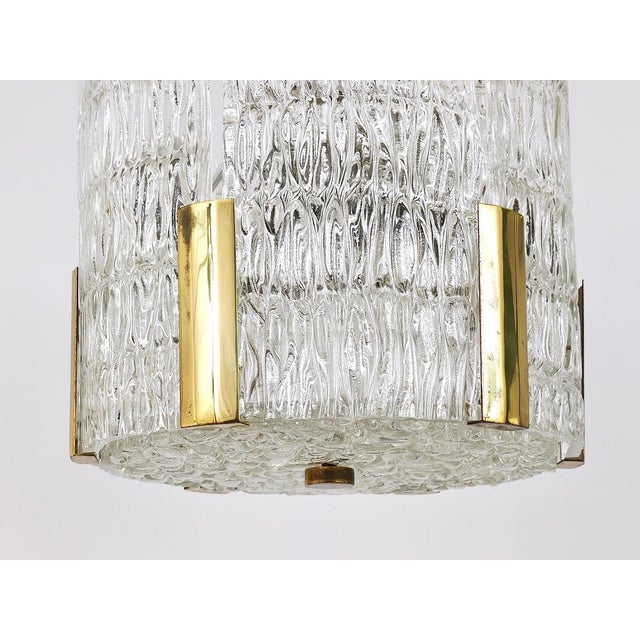 Austrian Tambour Drum Chandelier in Brass and Textured Ice Glass by J. T. Kalmar for Kalmar, 1960s For Sale - Image 13 of 18