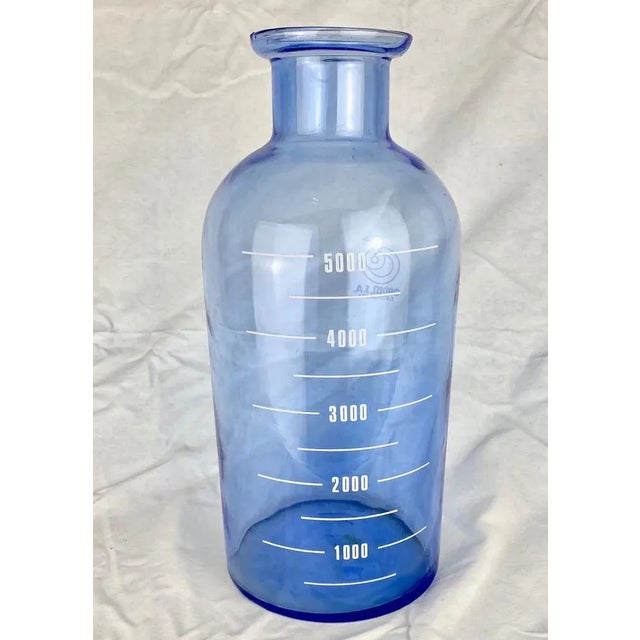 Glass Laboratory Bottle in Crystal For Sale - Image 7 of 7