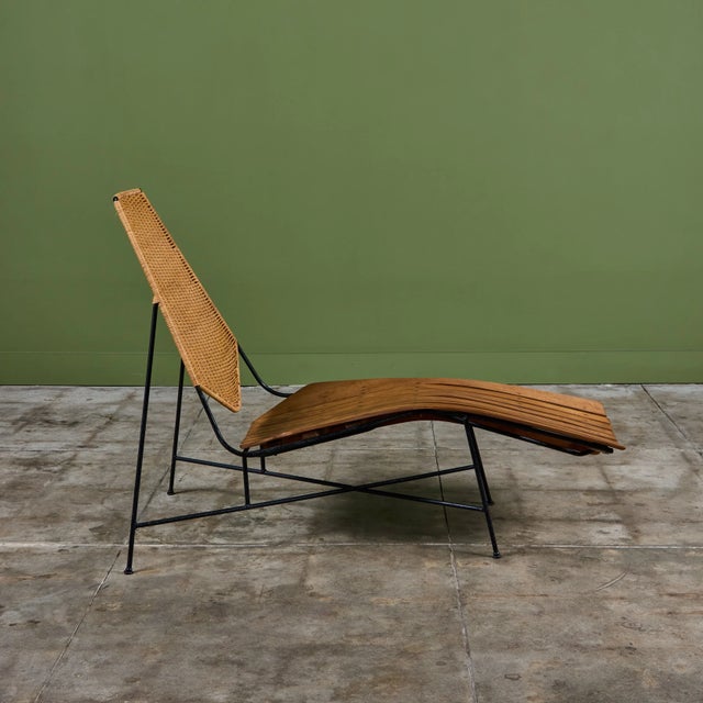 Mid-Century Modern Arthur Umanoff Chaise Lounge Chair for Raymor For Sale - Image 3 of 16