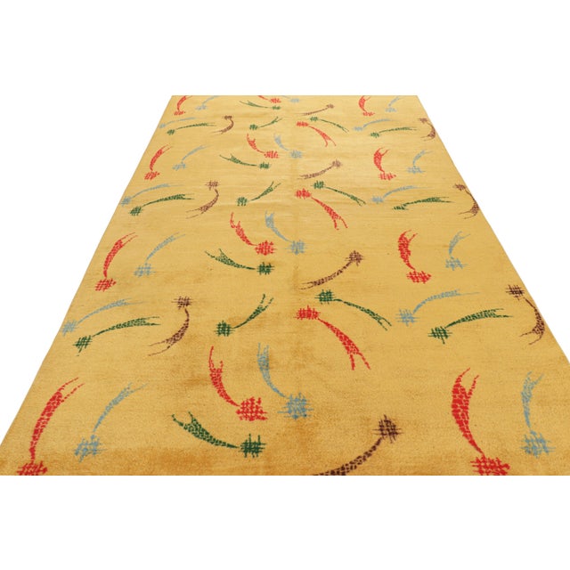 1960s Vintage Zeki Müren Rug in Gold With Geometric Patterns, From Rug & Kilim For Sale - Image 5 of 7