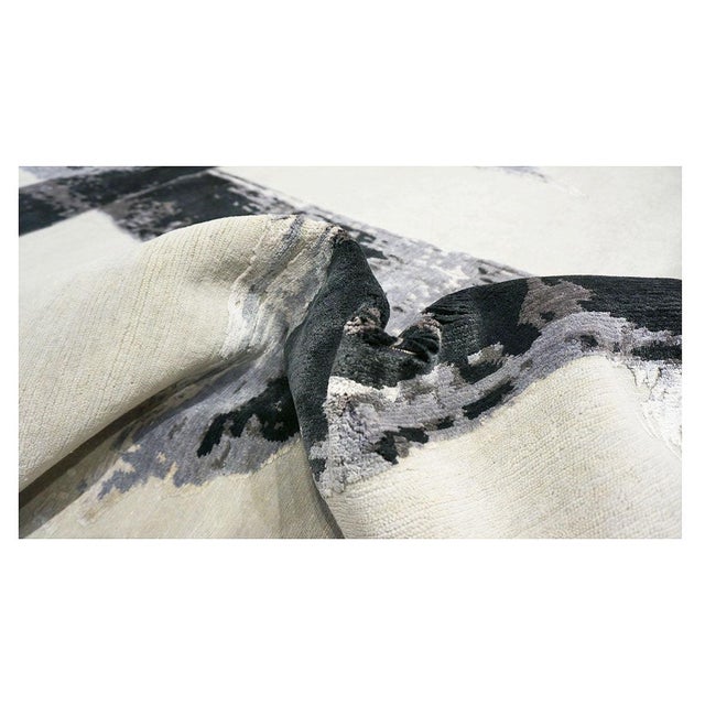 Textile Indo-Napalese Modern Wool & Silk 9x12 Light Grey & Black Handmade Area Rug #1144023 For Sale - Image 7 of 7