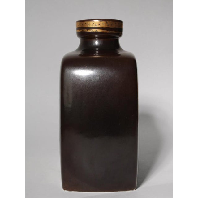Mid-Century Modern Ceramic Abstract Vase by Gerd Hiort Petersen for Søholm, Denmark, 1960s For Sale - Image 3 of 7