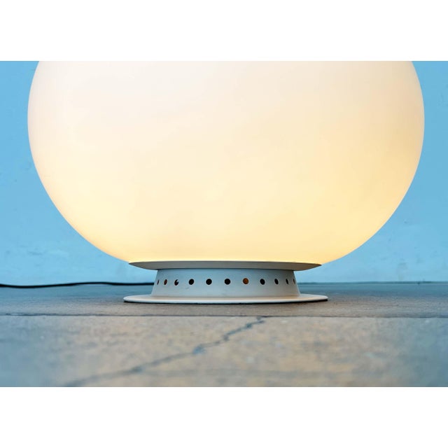 Metal Mid-Century Modern Italian Model 1853 Grande Glass Floor Lamp by Max Ingrand for Fontana Arte For Sale - Image 7 of 18