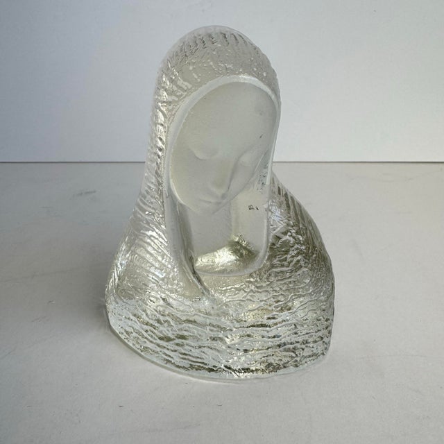 Viking Glass Mary Madonna Sculpture Textured Clear Frosted Glass For Sale - Image 10 of 10