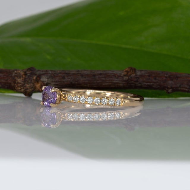 Purple Sapphire Round Ring With Natural Diamond Halo: Solid 14k Gold, Size 6.75 For Sale In Columbus - Image 6 of 9
