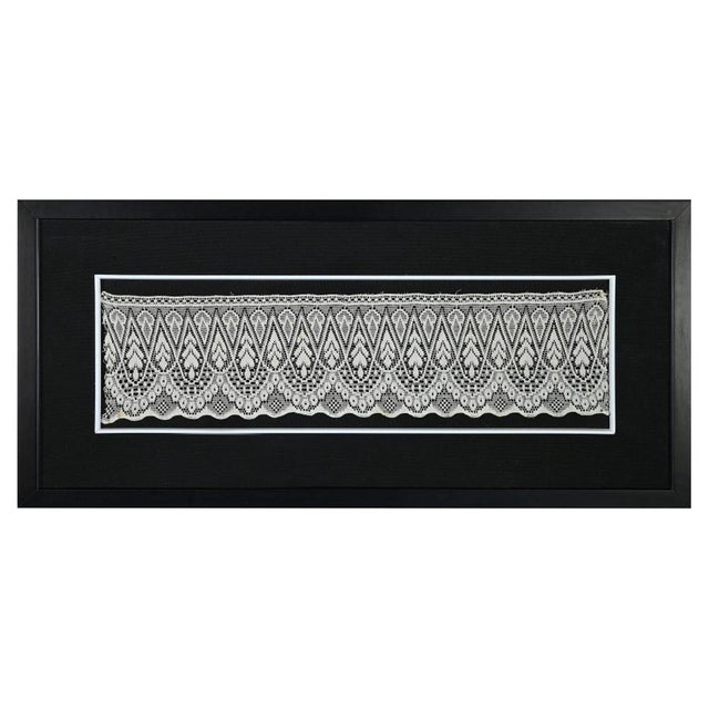 Ancient Southern Italian Embroidery, 18th Century For Sale - Image 6 of 6