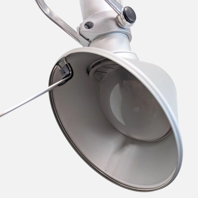 Modern Artemide Tolomeo Adjustable Silver Floor Lamp – Modern Task Lighting For Sale - Image 3 of 7