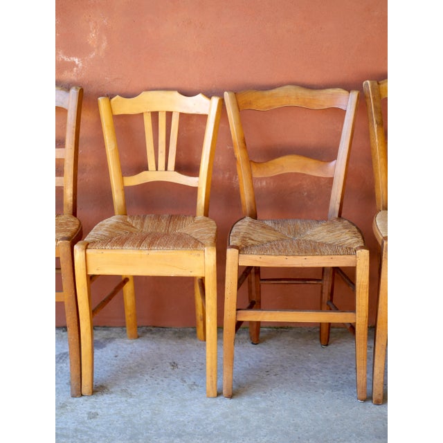 1950s Vintage Mismatched Straw Chairs, 1950s, Set of 5 For Sale - Image 5 of 17
