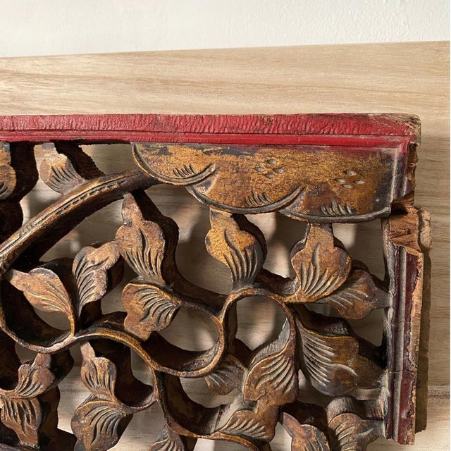 Chinoiserie Wall Art —c.1890 Antique Chinese Gilded Curved Arch Spandrel，Pair For Sale - Image 6 of 12