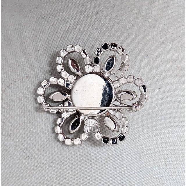 1950s Vintage 1950s Signed Kramer Carved Faux-Coral & Clear Rhinestone Brooch For Sale - Image 5 of 7