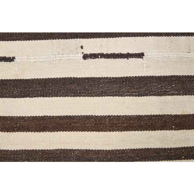 Vintage Turkish Hand-Knotted Wool Cotton Beige Kilim Area Rug For Sale - Image 9 of 11