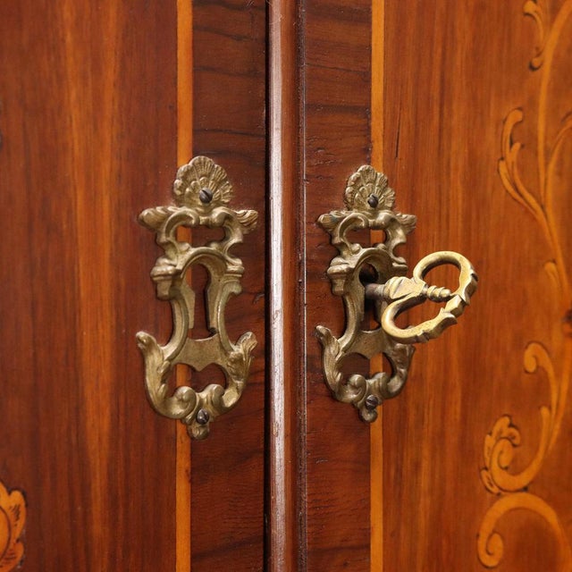 Antique Trumeau in Walnut with Maple Inlays For Sale - Image 5 of 16