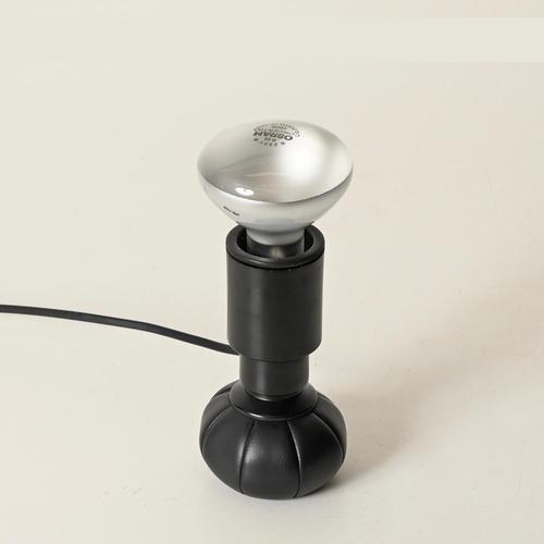 Marvelous and iconic large model 600/c table lamp in black leather and lacquered metal designed by gino sarfatti and...