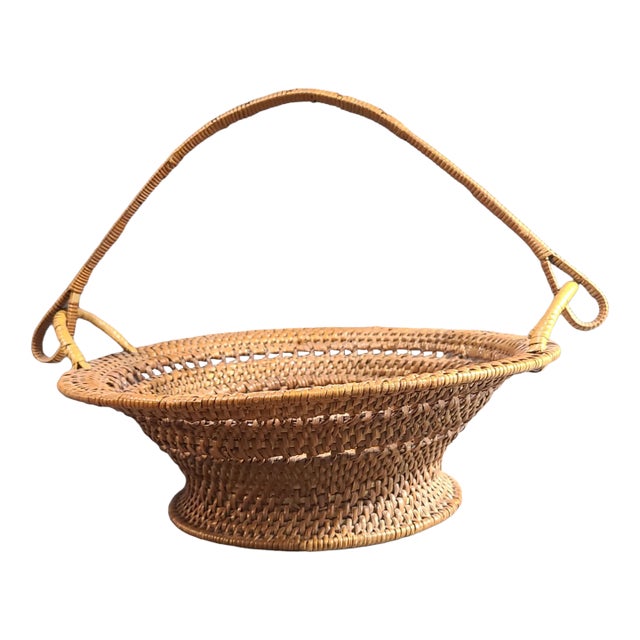 Mid 20th Century Vintage Wicker Tightly Woven Basket With Handle For Sale