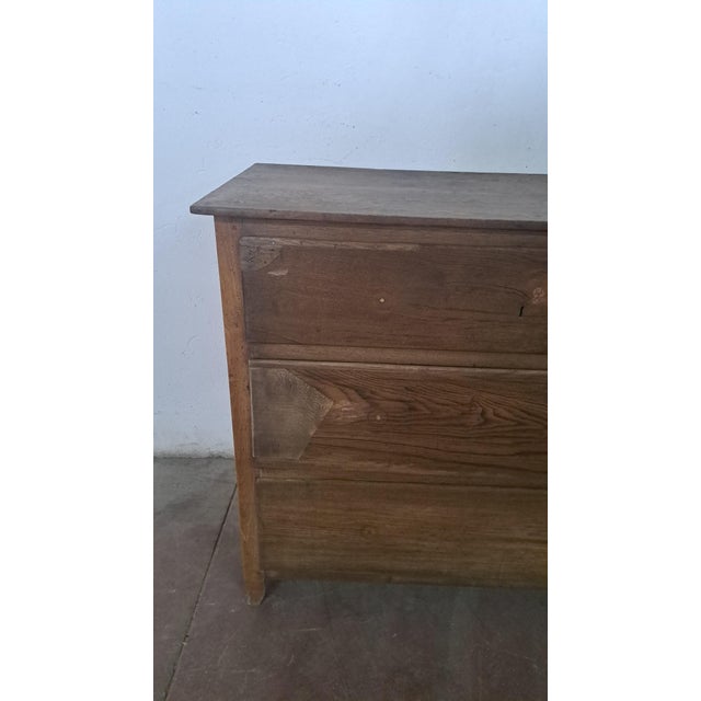 Antique Chestnut Chest of Drawers For Sale - Image 4 of 10