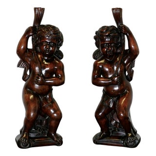 18th Century Carved Walnut Putti, Set of 2 For Sale