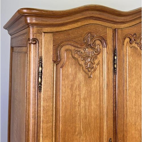Vintage French Louis XVI Style Oak 4-Door Armoire For Sale - Image 3 of 13
