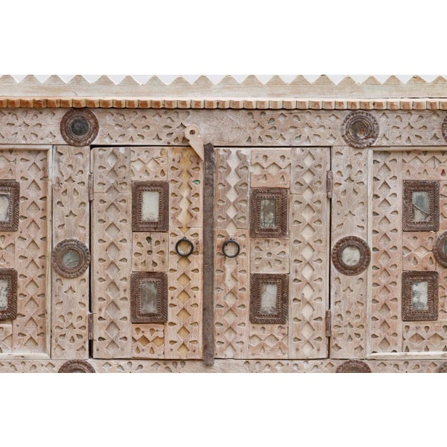 1960s 1960s Carved Bleached Wood Damachiya Tribal Cabinet For Sale - Image 5 of 10