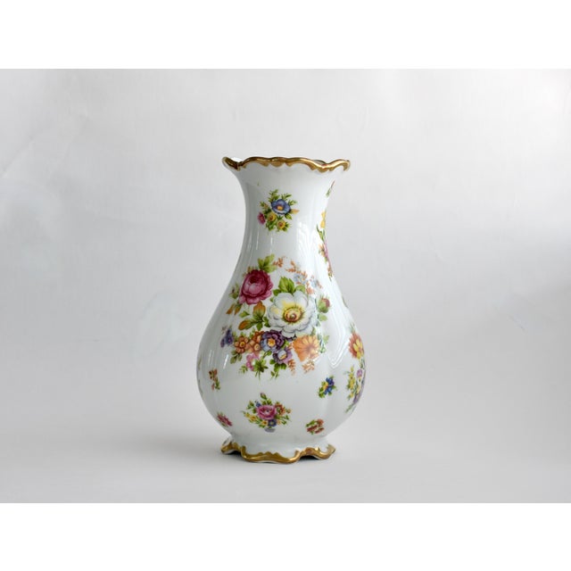 Original Waldershof Bavaria Germany, gold trim, Handarbeit Porcelain Floral Vase This Traditional Europen revival Style...