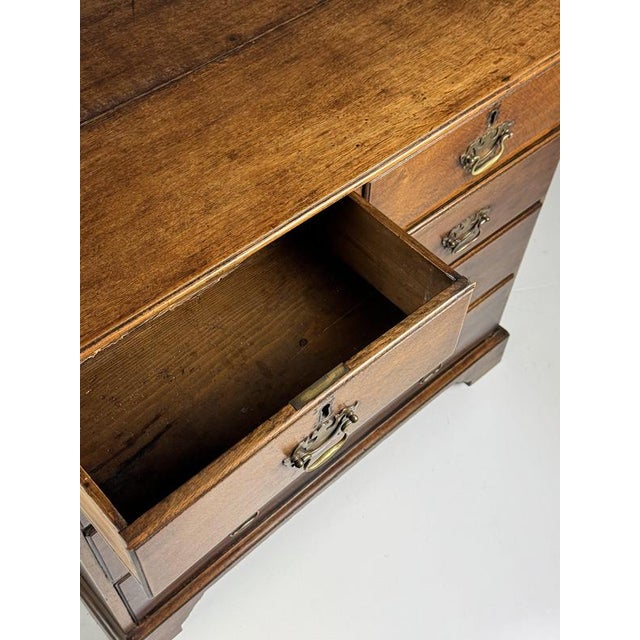 English Chest of Drawers, 1780s For Sale - Image 14 of 18
