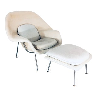 1960s Vintage Eero Saarinen for Knoll “Womb” Lounge Chair and Ottoman For Sale