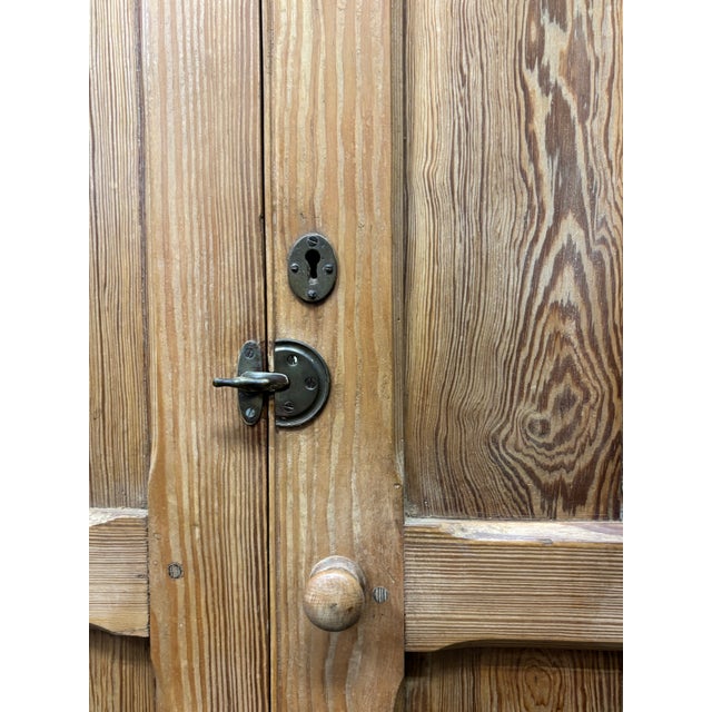 19th Century English Pine Cupboard For Sale - Image 4 of 10