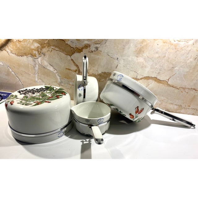 Vintage Limoges Nesting Porcelain & Aluminum Cookware Complete Set of Four – Botanical Berry Motif For Sale In Cleveland - Image 6 of 14